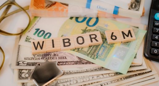 Jak WIBOR 6-miesięczny wpływa na kredyt i kiedy można go usunąć z umowy?
